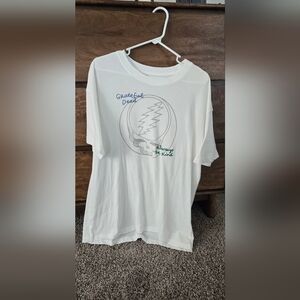 Like new! American Eagle Grateful Dead t shirt, oversized M